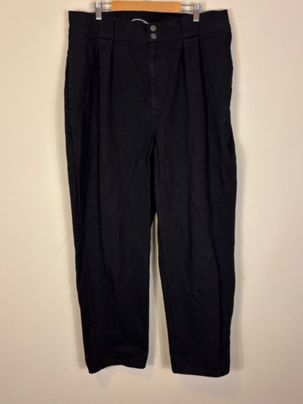 NWT Lucy & Yak Black Addison Denim Straight Leg Women’s Jeans W42